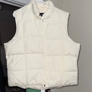 Lands' End Women's Ivory Puffer Vest